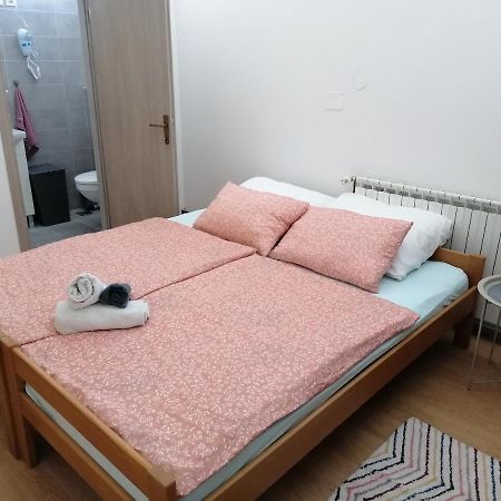 Hostel Poslon Крапина Екстер'єр фото