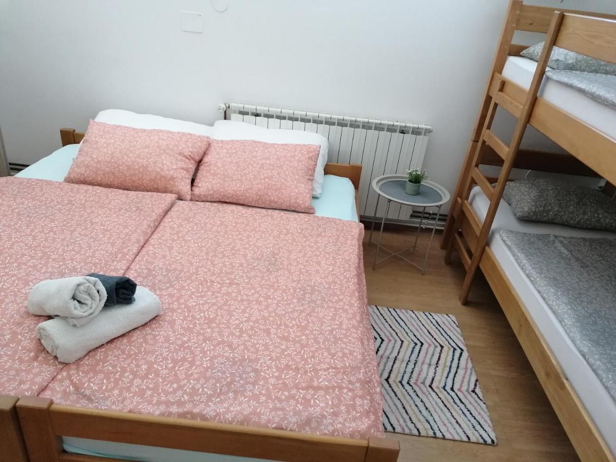 Hostel Poslon Крапина Екстер'єр фото