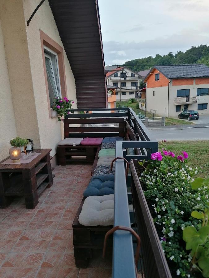 Hostel Poslon Крапина Екстер'єр фото