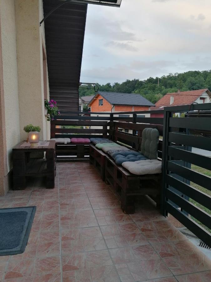 Hostel Poslon Крапина Екстер'єр фото
