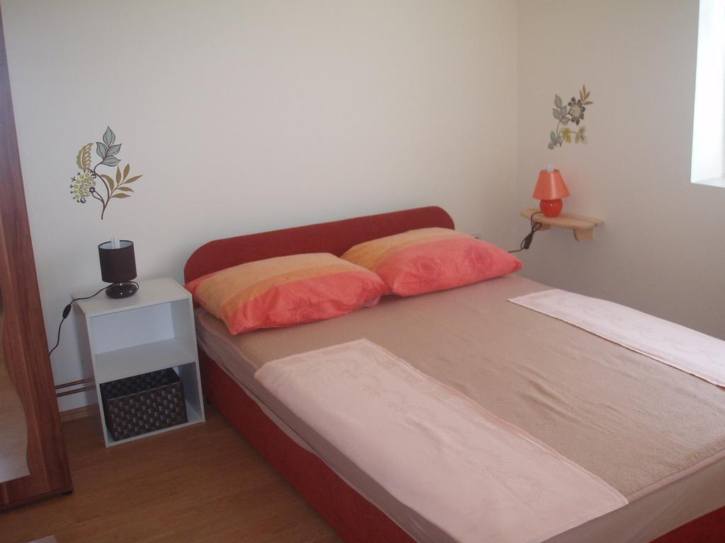 Hostel Poslon Крапина Номер фото