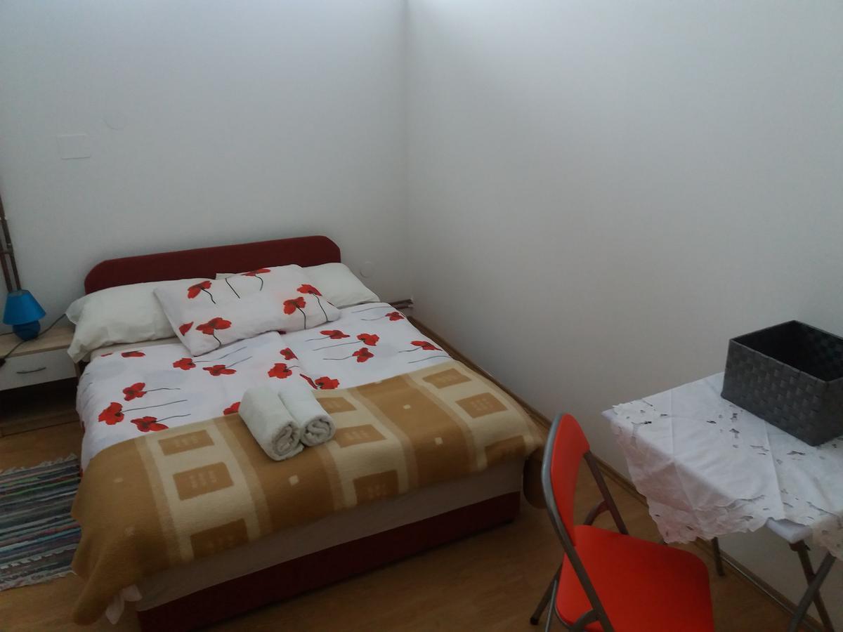 Hostel Poslon Крапина Екстер'єр фото