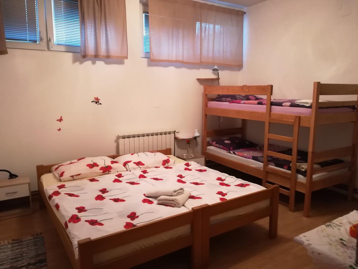 Hostel Poslon Крапина Екстер'єр фото