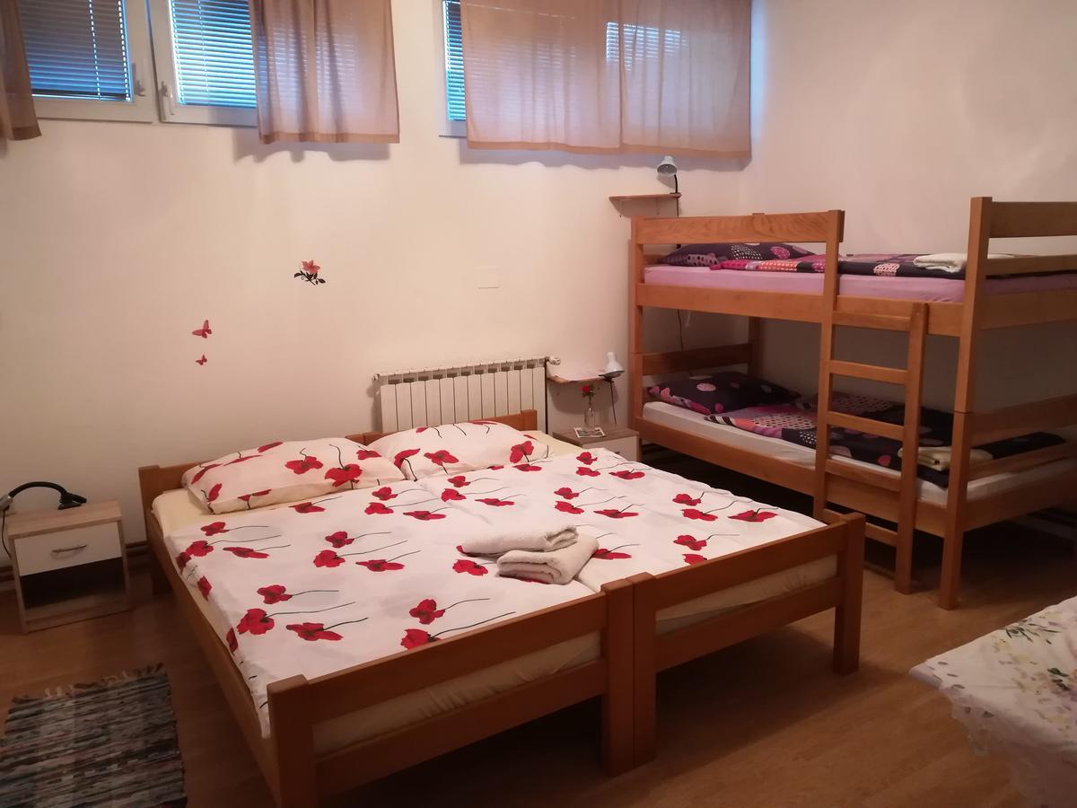 Hostel Poslon Крапина Екстер'єр фото